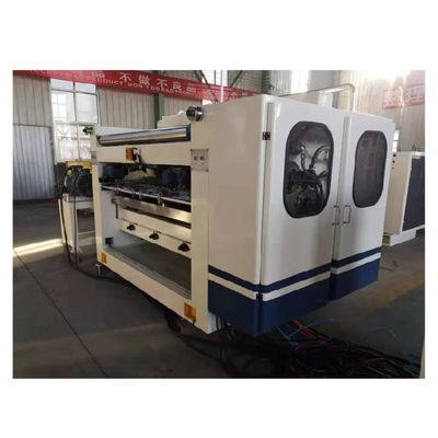 précision 1600 mm largeur effective face unique pour la ligne de production de carton ondulé