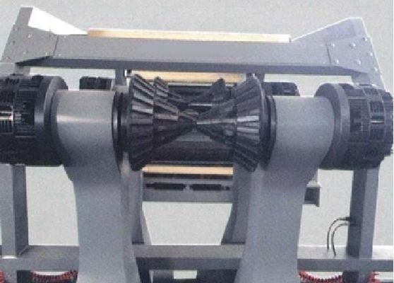 150 fois/min Capacité de production Machine de découpe de papier à film plastique avec coupeuse ronde