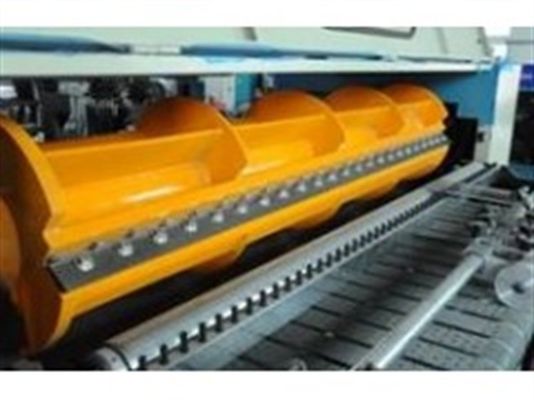 7700 kg Capacité de charge Machine de découpe transversale de type rouleau à feuille de papier