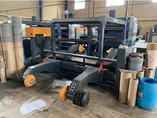 7700 kg Capacité de charge Machine de découpe transversale de type rouleau à feuille de papier