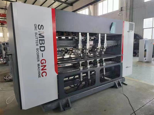 précision 150m/min Scorer à fente électrique pour ligne de production de carton ondulé