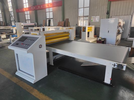 Maximum de pression pneumatique de travail 0,6-0,9Mpa Machine automatique à double couche NC de coupe