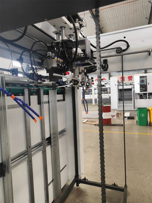 Machine automatique à haute vitesse de découpe à plat pour carton ondulé