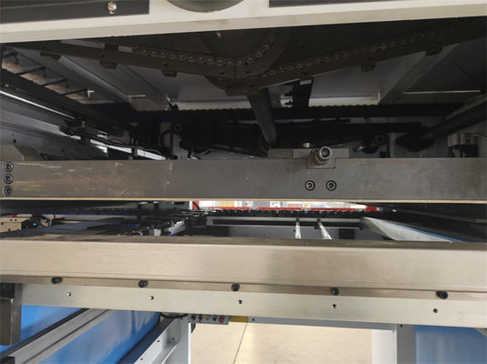 Fabrication d'une usine de découpe sous pression pour le carton ondulé Max. hauteur du tas 1550 mm