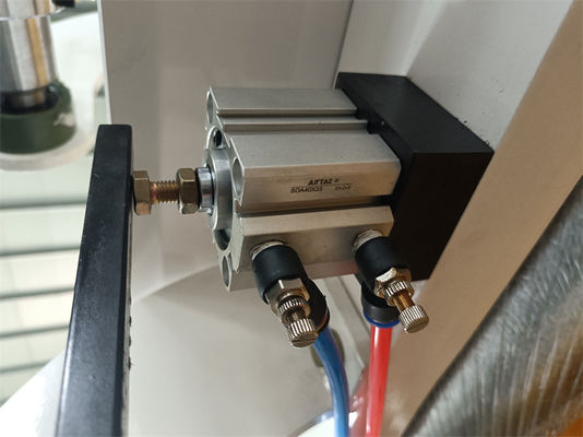 Machine de découpe à couteau hélicoïdal pour ligne de production de carton ondulé de 120 m/min