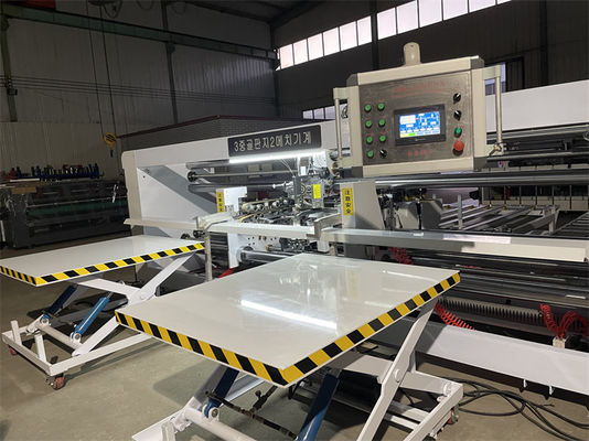 Machine à coudre à deux pièces semi-automatique pour boîtes ondulées de hauteur minimale de 200 mm