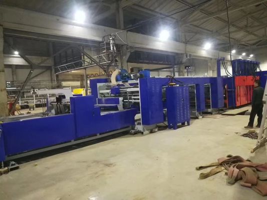 2500 KG Hebei Liheng entièrement automatique en ligne Flexo Impression Slotting Die Cutter Avec le dossier en ligne Gluer Bundler Machine