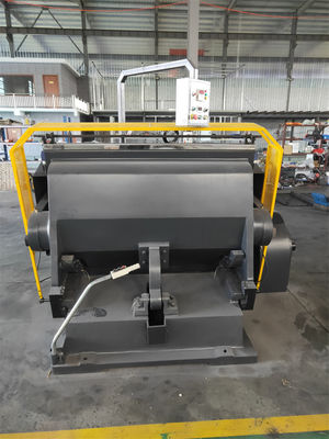 Machine de découpe manuelle et de découpage par matériau à grille semi-automatique en carton ondulé
