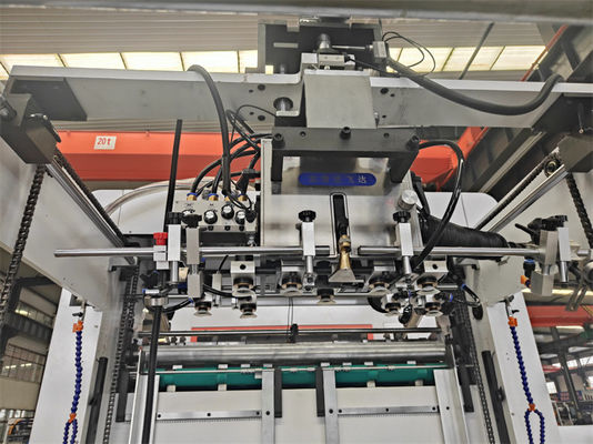 Précision Machine de découpe à la matrice de carton pour carton Max.Taille du papier 1500*1100mm Fabriqué