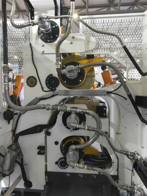 Machine automatique de production de carton ondulé avec une plage de température de 160 à 180 °C