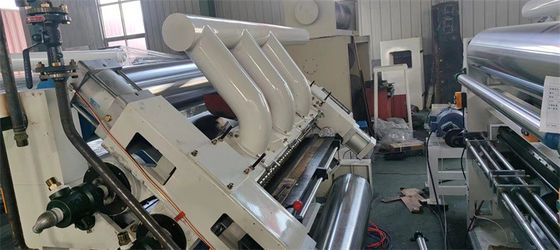 Ligne de production de carton ondulé Hebei Liheng pour machine à face unique de type sans doigts