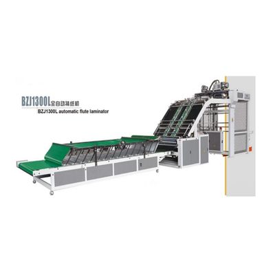 Machines de stratification de papier à flûte chimique entièrement automatique à grande vitesse et précision