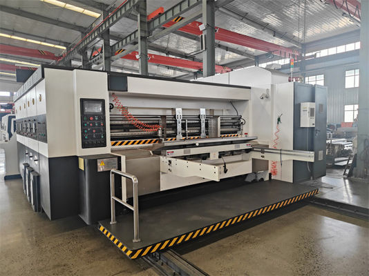 Machine à découper à la matrice à imprimerie flexoprécipitée hautement automatique pour la fabrication de carton ondulé