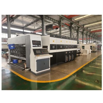 Machine de découpe automatique à haute vitesse de feuille de carton ondulé à fente pour la fabrication de boîtes