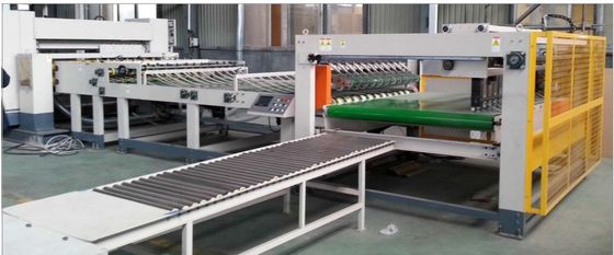 Machines à chauffer des rouleaux de carton ondulé à une face unique