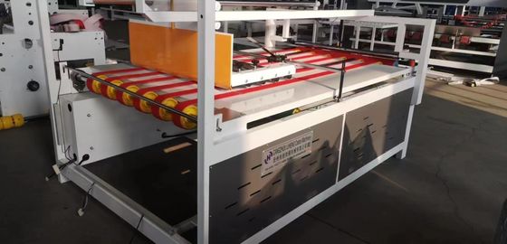 Conception d'une machine à coller semi-automatique pliante pour le déploiement de cartons de 600*300 mm