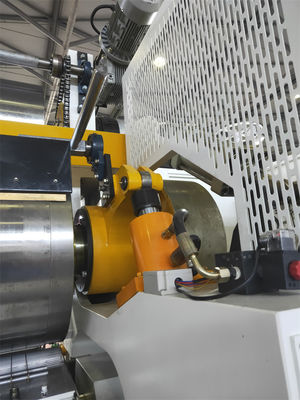 Machine à facette unique pour la production de carton ondulé automatique