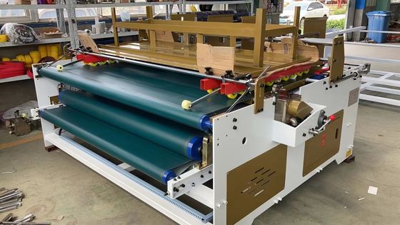 Machine de colle semi-automatique pour carton Améliorez votre efficacité de production