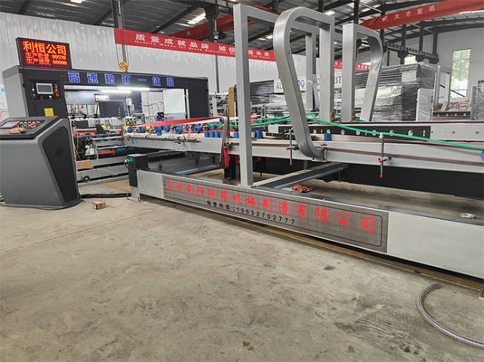 Machine à former du papier pour le pliage et la colle de boîtes de carton ondulé dans les boissons alimentaires