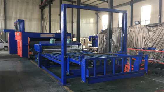 Presses d'impression flexolégantes ondulées avec slotter et capacité d'impression 1-6 couleurs