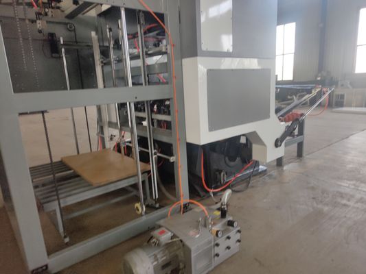 3000 kg Machine de découpe et de creusement à la matrice avec technologie d'alimentation automatique