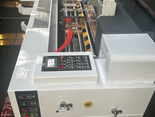 Machine d'impression en carton ondulé chinois Flexo Imprimer et couper la machine de papier kraft