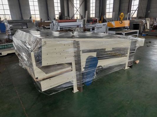 Boîte en carton de papier machine automatique de laminage à la flûte 380V Voltage et grade automatique