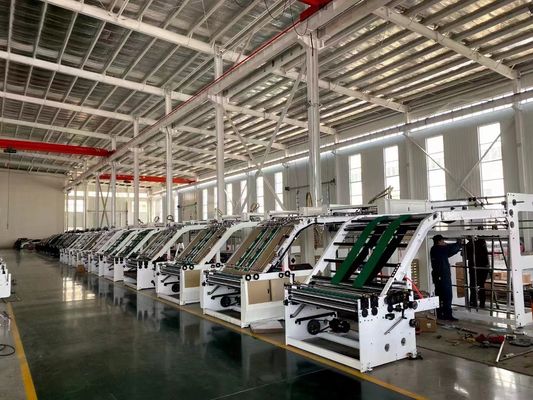 Produit de la machine de laminage à la flûte entièrement automatique pour le traitement du papier carton ondulé