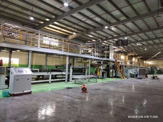 4500 kg ligne de production de carton ondulé à haute vitesse à trois couches avec flûte A/B/C/E/F/BC