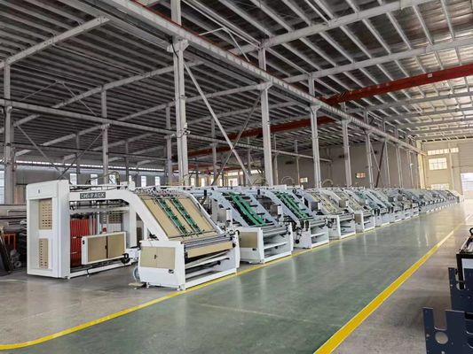 Machine de laminage à la flûte pour la fabrication de carton ondulé