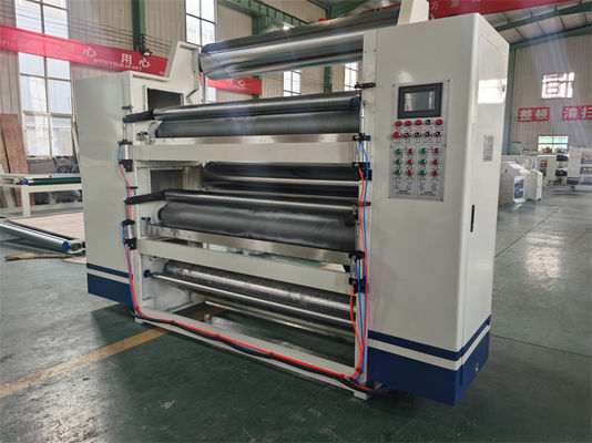Ligne de production de boîtes de carton ondulées à tension 220v avec contrôle de fréquence