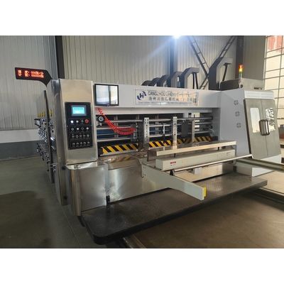 Machine de fabrication automatique de boîtes de carton avec 4 couleurs d'impression flexographique et de découpe sous pression