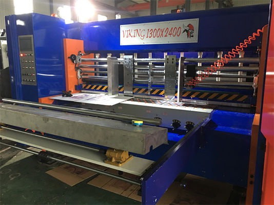 Machine d'impression flexoprinture ondulée largement utilisée avec fente pour une longue durée de vie