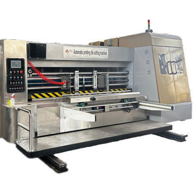 Machine à découper à la matrice pour la fabrication de papier carton