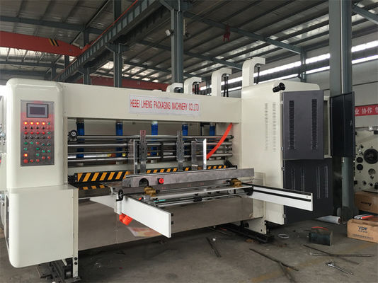 Machine d'impression flexopréciseuse de pointe pour le commerce de la corrugation avec traitement automatique