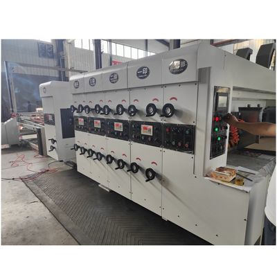 Machine d'impression flex imprimante à découpe sous pression en carton ondulé entièrement automatique à tension 380V