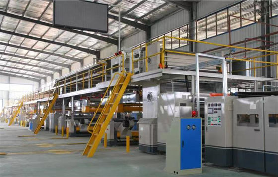 Machine à former du papier pour la production de carton ondulé entièrement automatique