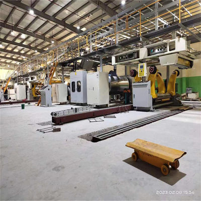 Machines automatiques de fabrication de carton ondulé pour le marché de détail